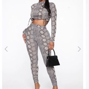 2 piece set ❗️FINAL SALE❗️